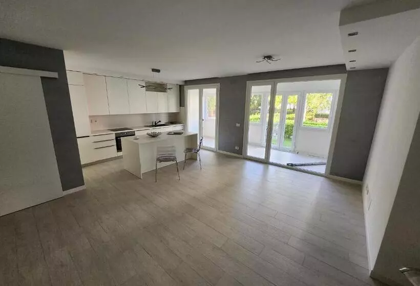 تختخواب و صبحانه Casa Cleo