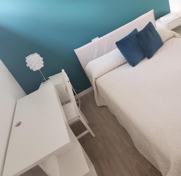 تختخواب و صبحانه Casa Cleo