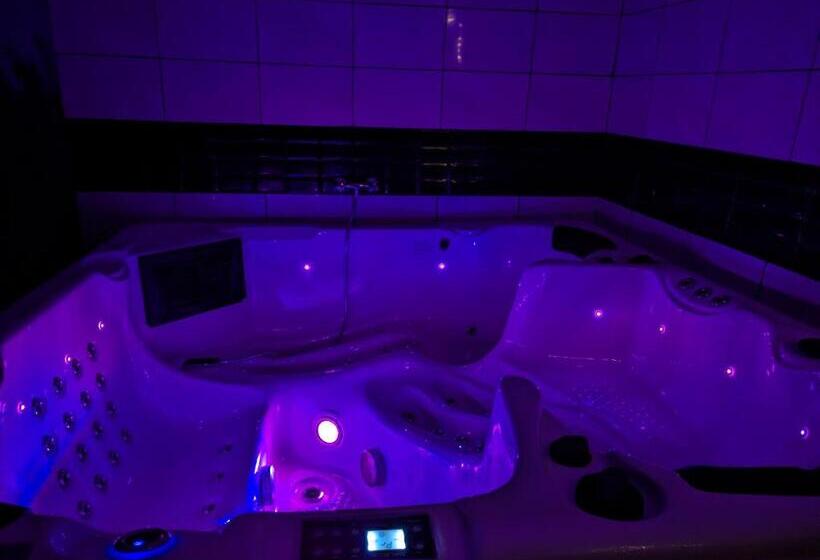 민박 Suite And Spa