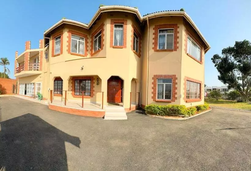 Aamiaismajoitus (B&B) Tarkshay Hospitality