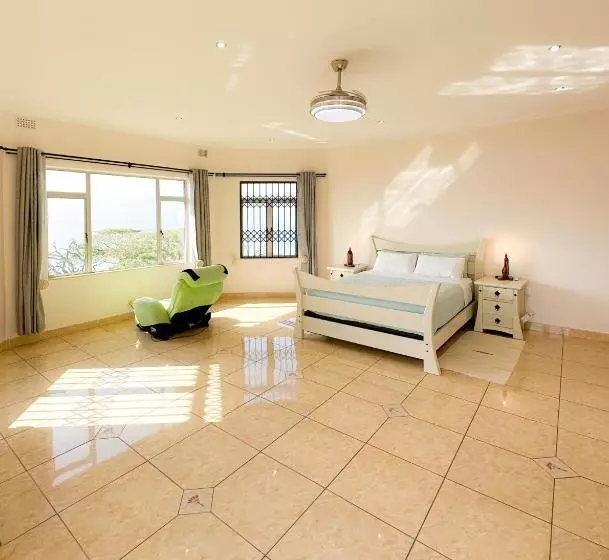 Aamiaismajoitus (B&B) Tarkshay Hospitality