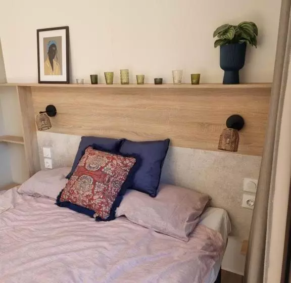 ベッドアンドブレックファースト Tiny House Aan Het Zuidlaardermeer   Vlakbij Groningen
