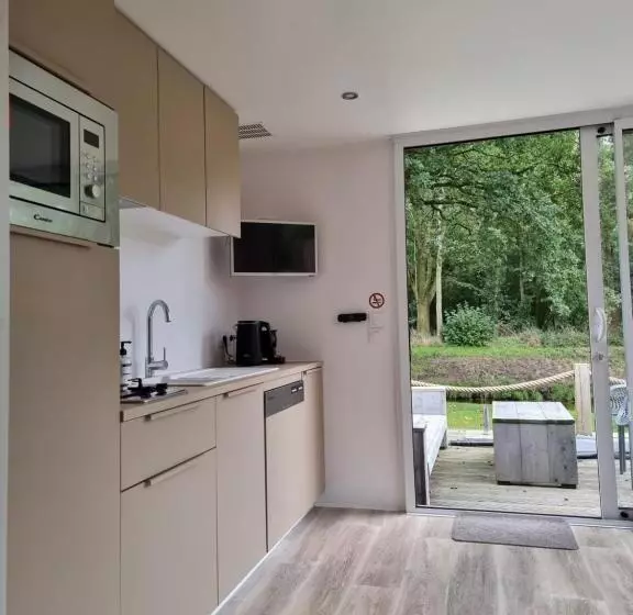 ベッドアンドブレックファースト Tiny House Aan Het Zuidlaardermeer   Vlakbij Groningen