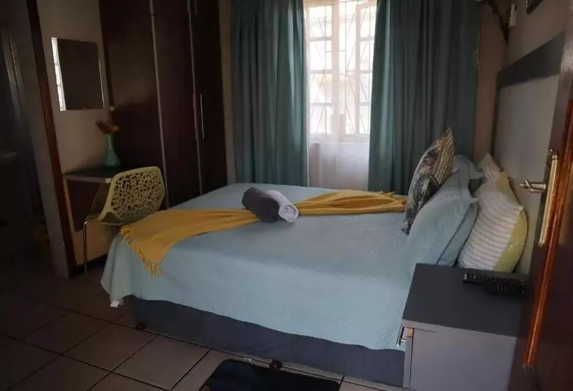 Enhle Bed And Breakfast