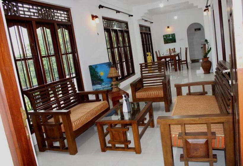 酒店 Greenpath At Airport Reach