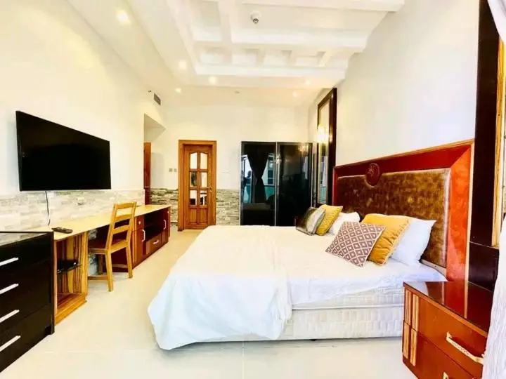 هتل Hakouna Guest House