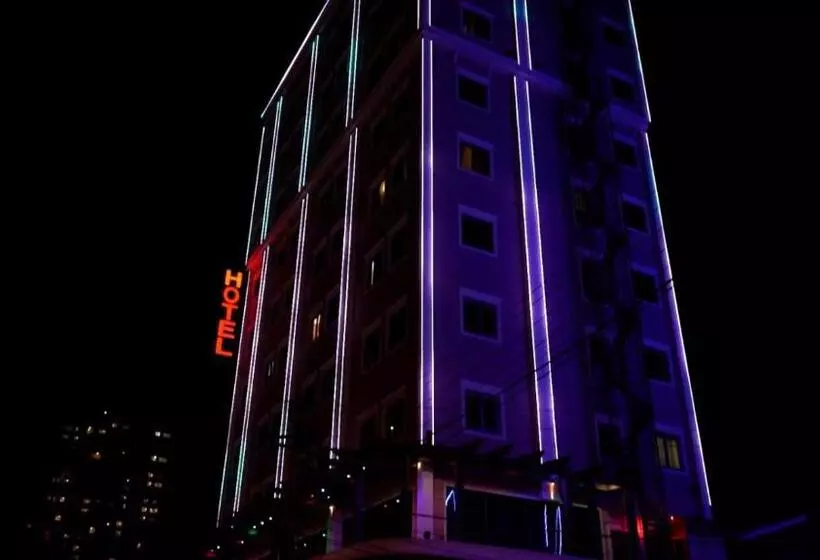 هتل Hilen De Ville