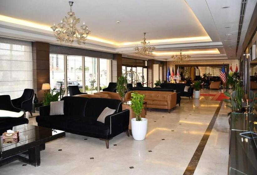 هتل Hilen De Ville