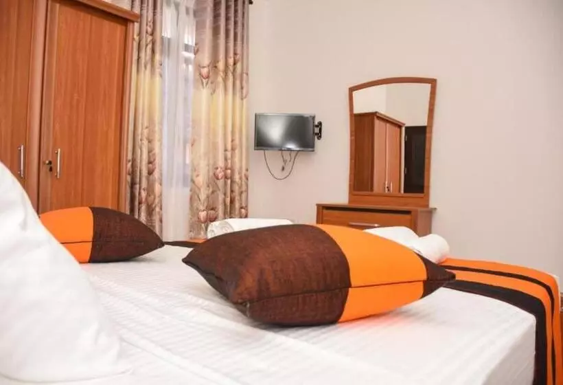 Mamma Raji Hotel   Freedom Paradise