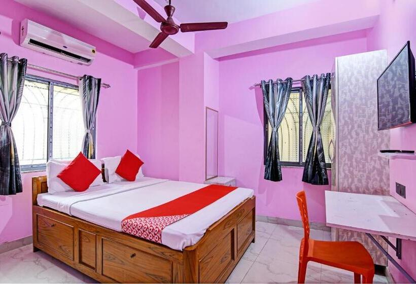 호텔 Oyo Nirmal Guest House