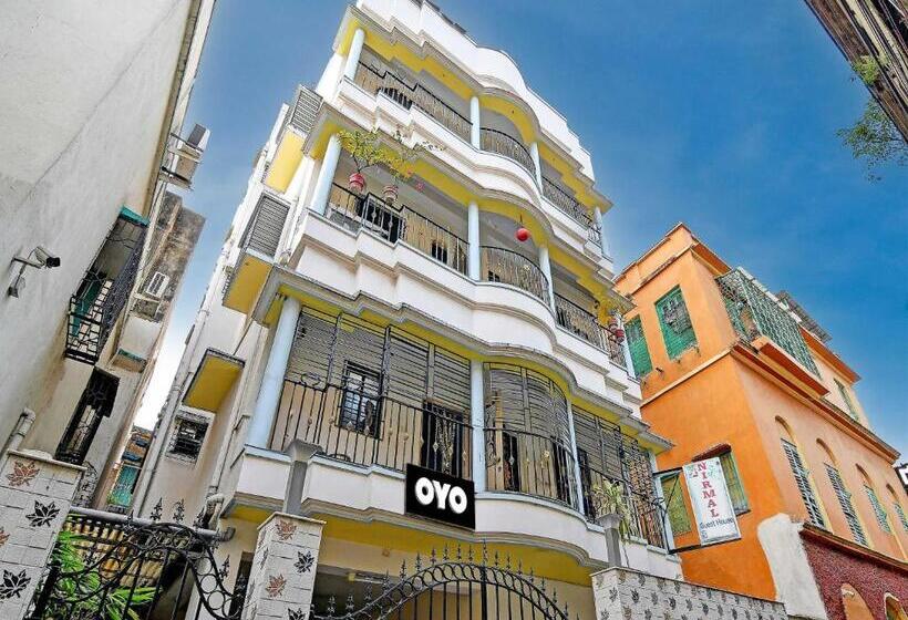 호텔 Oyo Nirmal Guest House