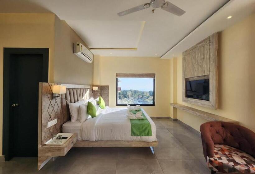 Hotel Staycation Premium Riviera Resort Dharamshala   A Riverside Resort With Balcony View