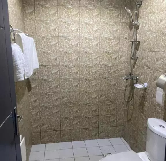 هتل Sunrise Center Bonapriso 104