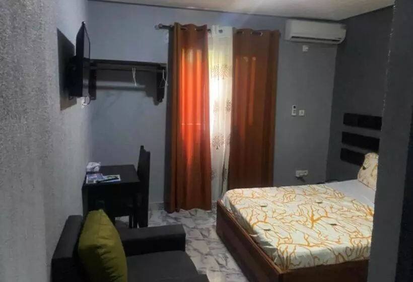 هتل Sunrise Center Bonapriso 104