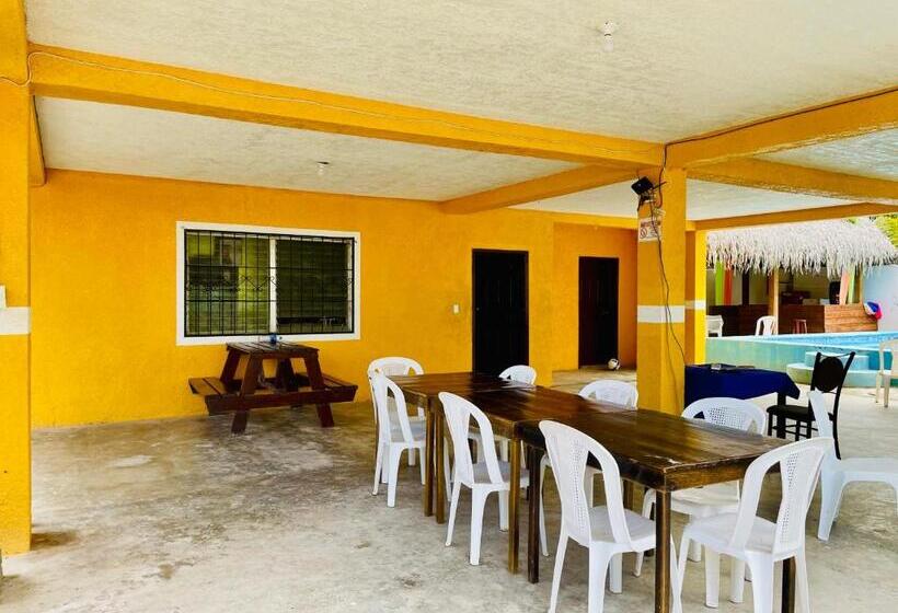 هتل Vista Al Cayo