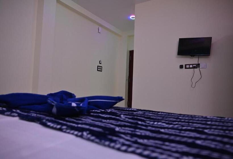 Manas Kanya Resort #mandarmoni Sea View By Easygorooms