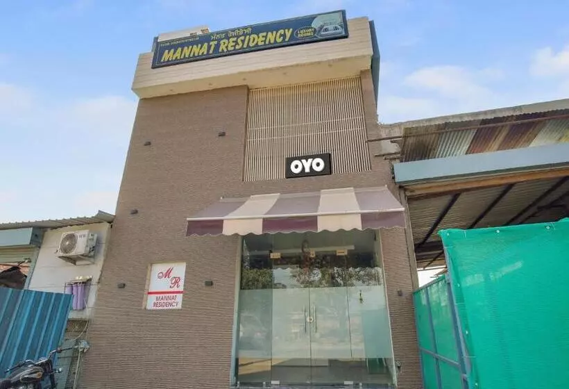 Oyo Hotel Mannat Residency