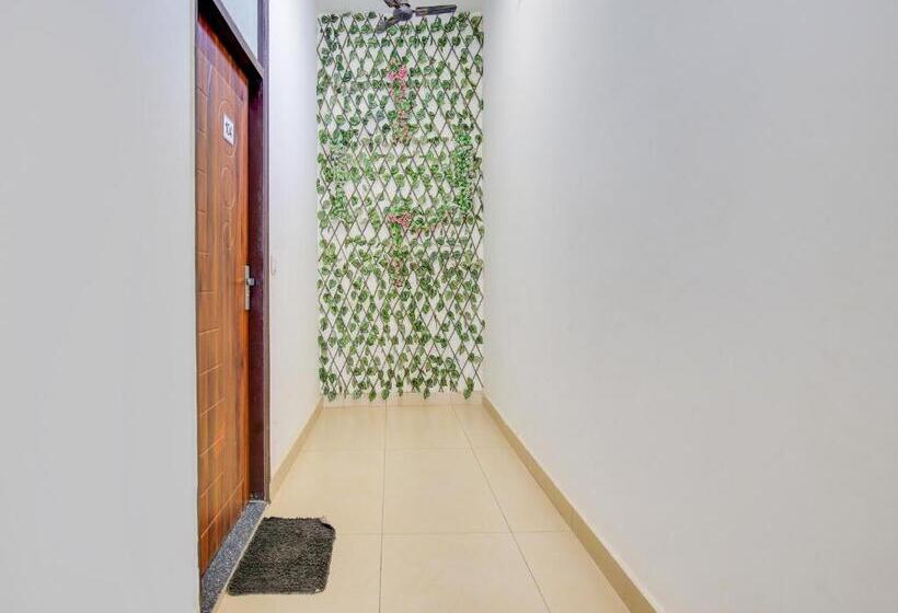 Oyo Hotel Mannat Residency