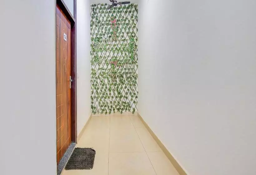 Oyo Hotel Mannat Residency