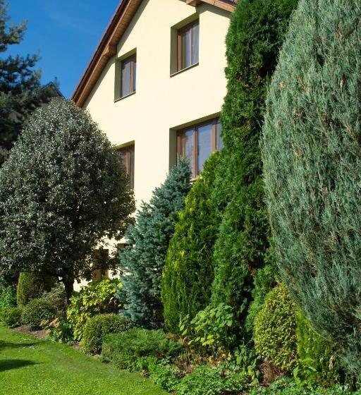 펜션 Penzion Hájenka