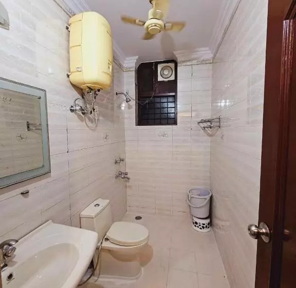 Majatalo Raj Residency Inn