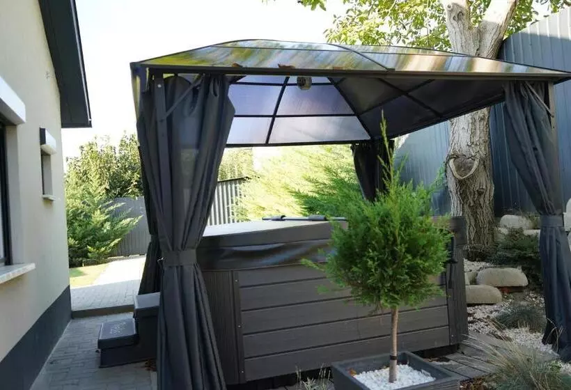 پانسیون Secret Garden Vendégház