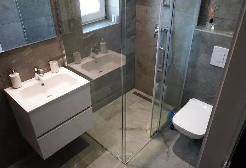 پانسیون Secret Garden Vendégház