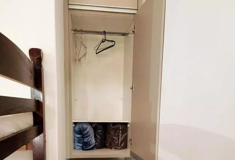 ペンション Suíte Com Sacada E área Gourmet   Até 5 Pessoas
