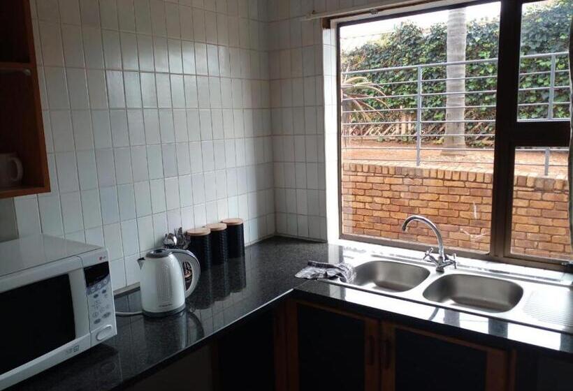 Pension Tshidiso Guesthouse