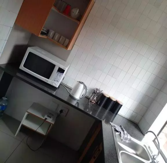 پانسیون Tshidiso Guesthouse