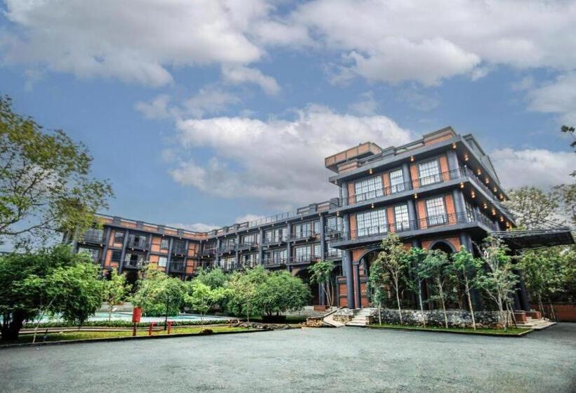 Resort Covanro Sigiriya   Brand New Luxury