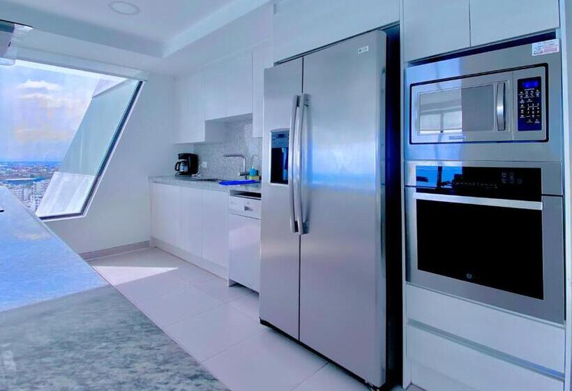 The Best Luxury Penthouse Beach View