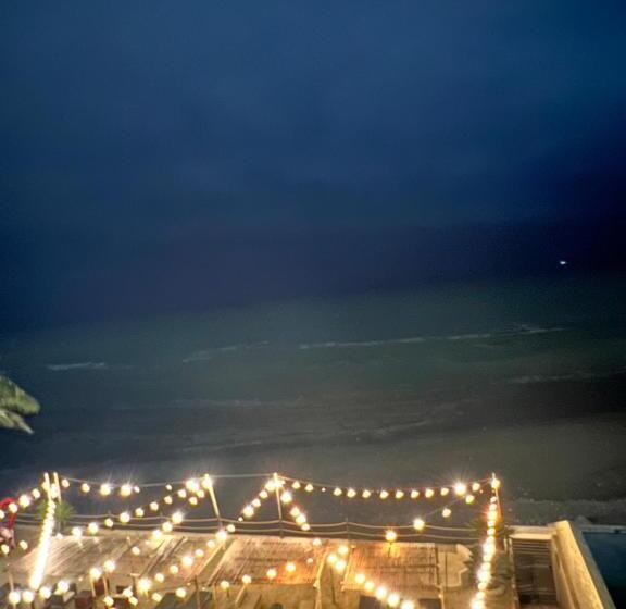 The Best Luxury Penthouse Beach View