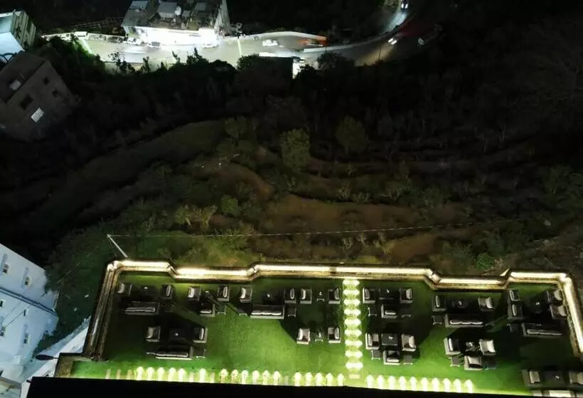 فندق جارة الغيم للاجنحة الفندقية