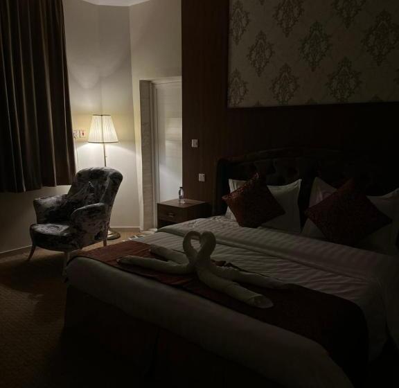 فندق جارة الغيم للاجنحة الفندقية