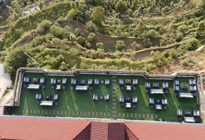 فندق جارة الغيم للاجنحة الفندقية