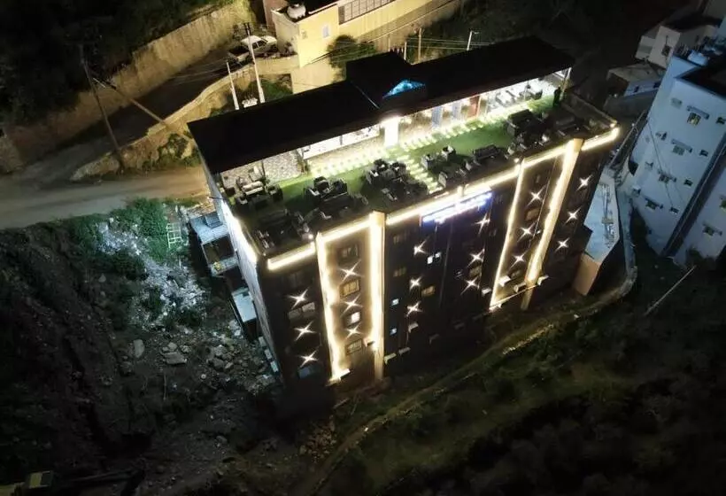 فندق جارة الغيم للاجنحة الفندقية