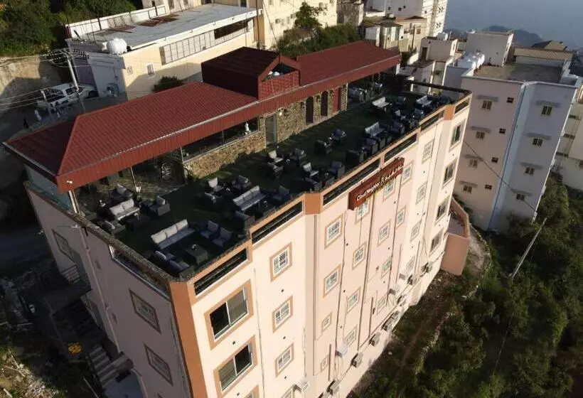 فندق جارة الغيم للاجنحة الفندقية