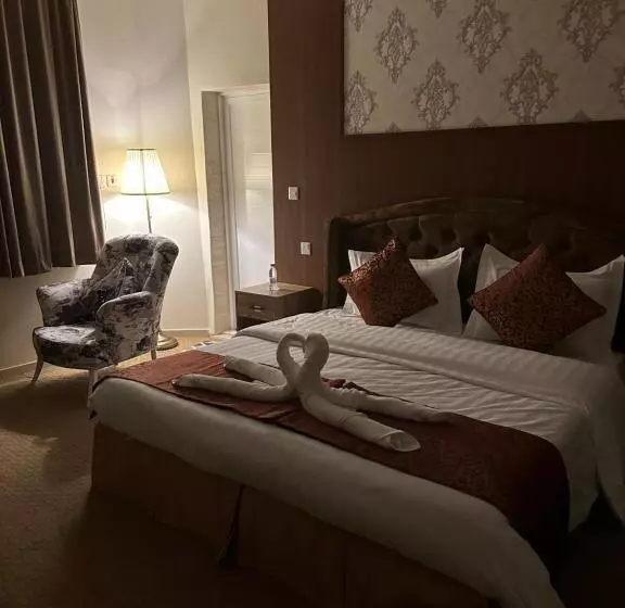 فندق جارة الغيم للاجنحة الفندقية