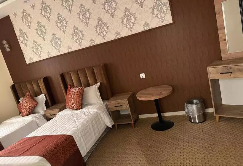 فندق جارة الغيم للاجنحة الفندقية