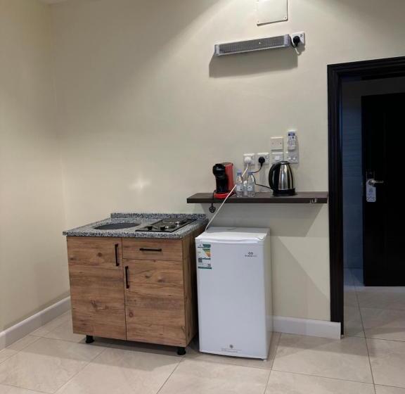 فندق جارة الغيم للاجنحة الفندقية