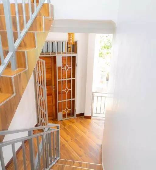 تختخواب و صبحانه Mangi Mangi Accomodation