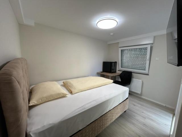 住宿加早餐 Rheinischer Hof Appartements