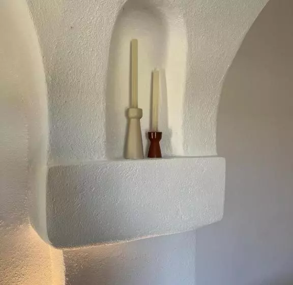 Aamiaismajoitus (B&B) Unique Guest Room In The Heart Of Provence The Secret Of The Stones