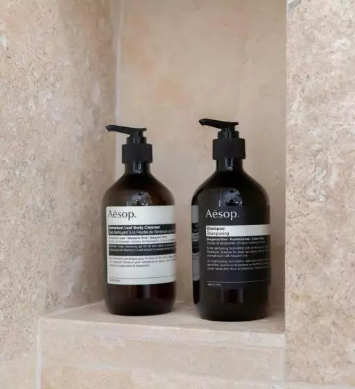 Aamiaismajoitus (B&B) Unique Guest Room In The Heart Of Provence The Secret Of The Stones