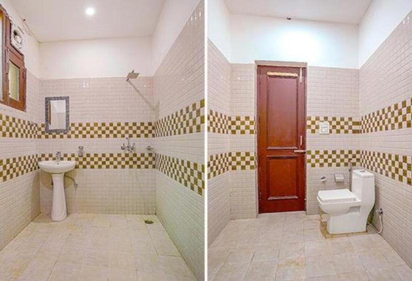 Fabhotel Grand Model Town Inn