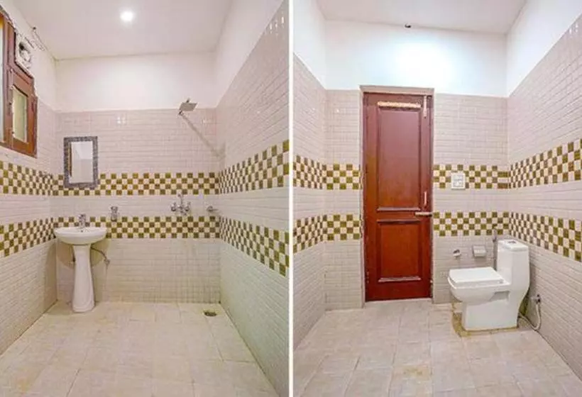 Fabhotel Grand Model Town Inn