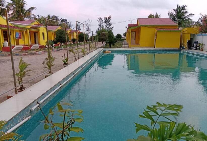 Golden Sea Queen Beach Resort