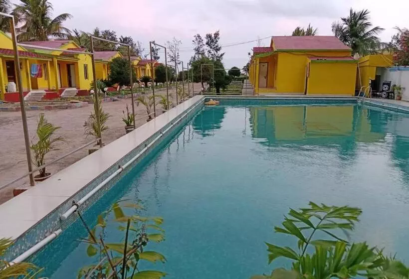 Golden Sea Queen Beach Resort