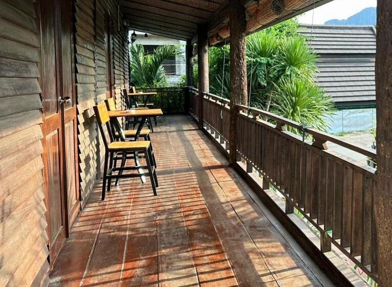 ホテル Champa Inn Resort